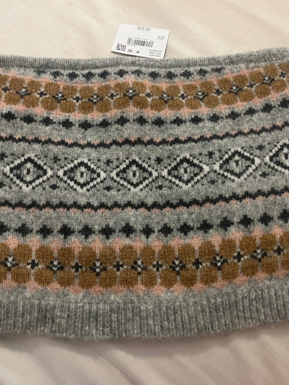American Eagle Outfitters Gray Fair Isle Crop Top with Tan & Pink Accents